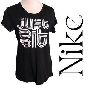 M Nike Dri-Fit teeshirt